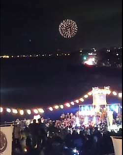 江ノ島花火とマッチング
